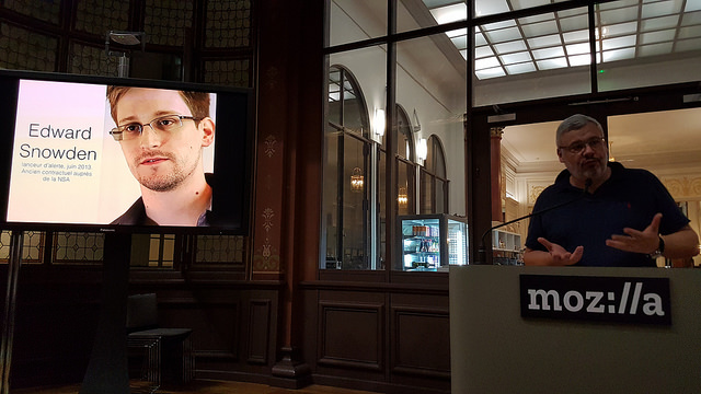 20171017 20h10min52 – Tristan : Edward Snowden – Mozinet sur Flickr