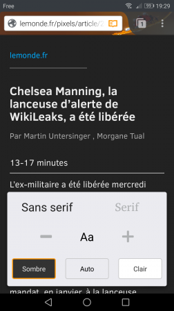 Firefox pour Android en mode lecture réglé sur Sans serif et Sombre